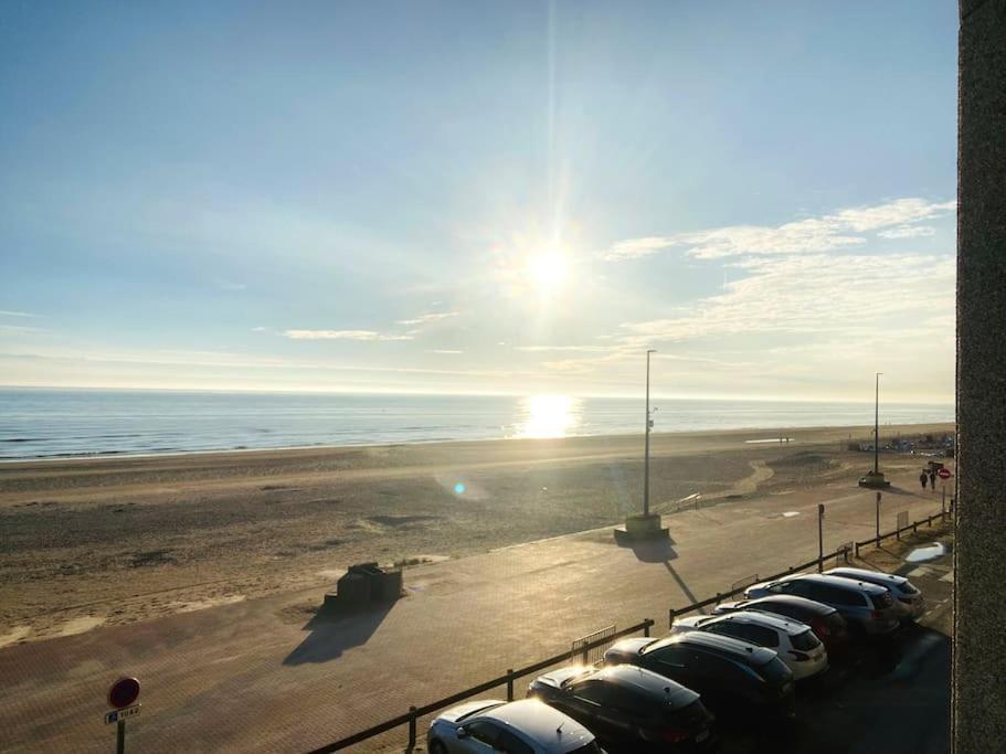 Appartement Vue Frontale Mer, 4 Personnes Bray-Dunes Buitenkant foto